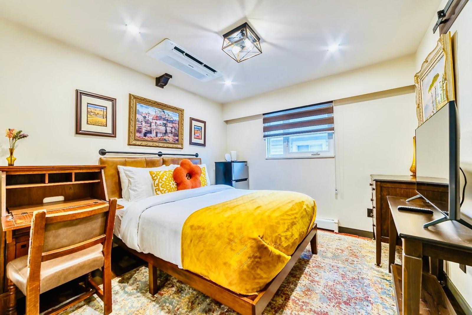 Neocolonial Nouveau Kensington Vacation Home Vancouver Ngoại thất bức ảnh