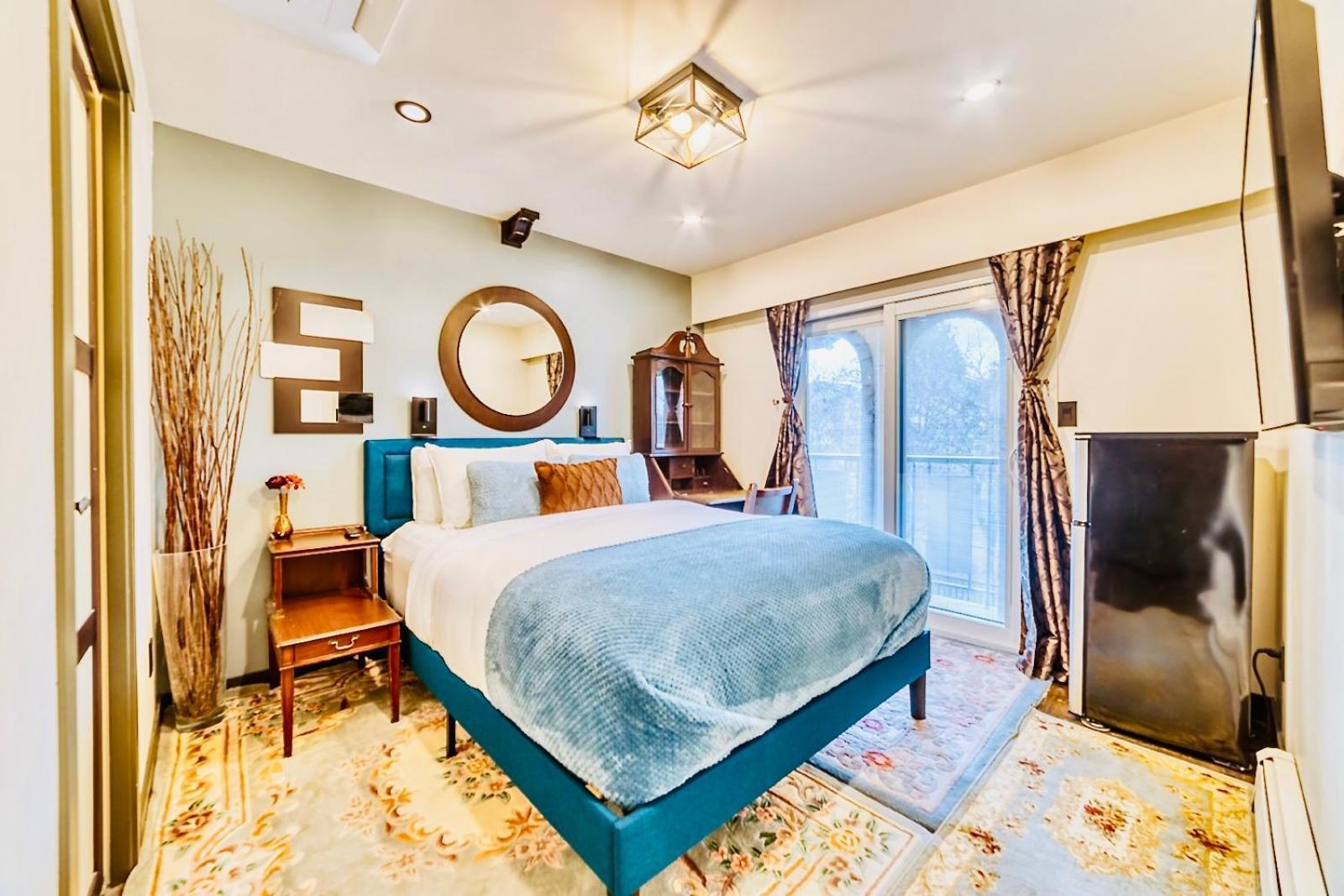 Neocolonial Nouveau Kensington Vacation Home Vancouver Ngoại thất bức ảnh