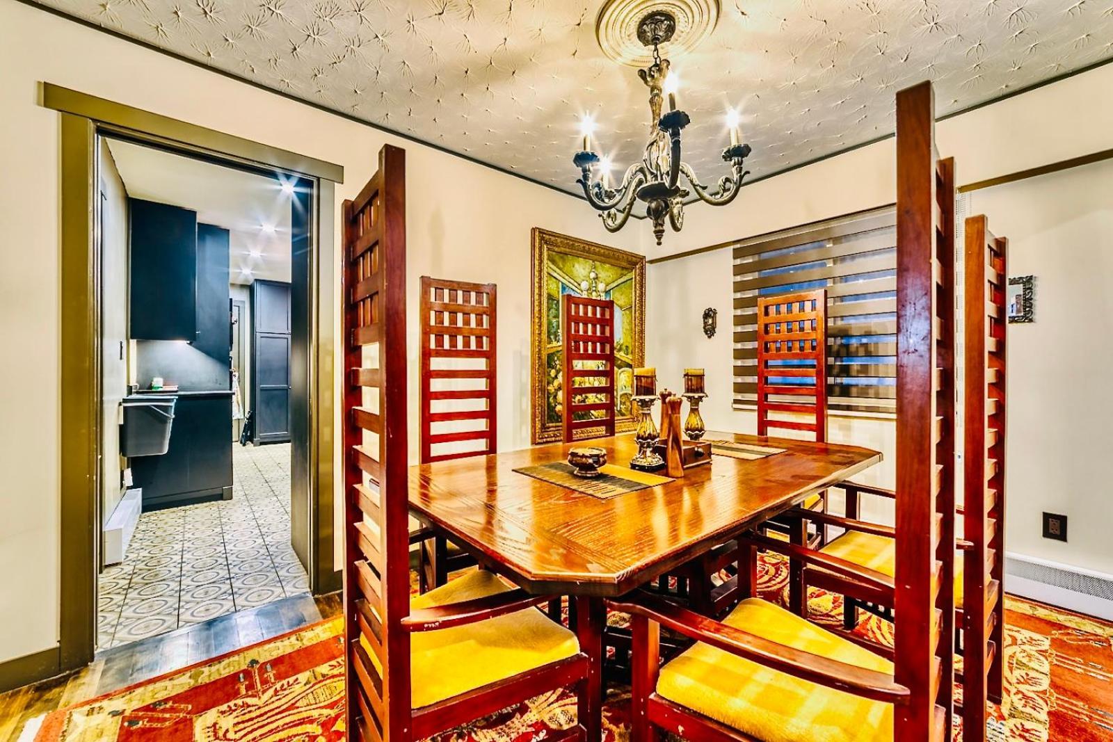 Neocolonial Nouveau Kensington Vacation Home Vancouver Ngoại thất bức ảnh